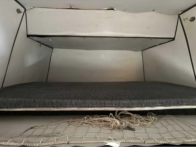Volkswagen - 251 - camper - 1988 - afbeelding 18 van  36