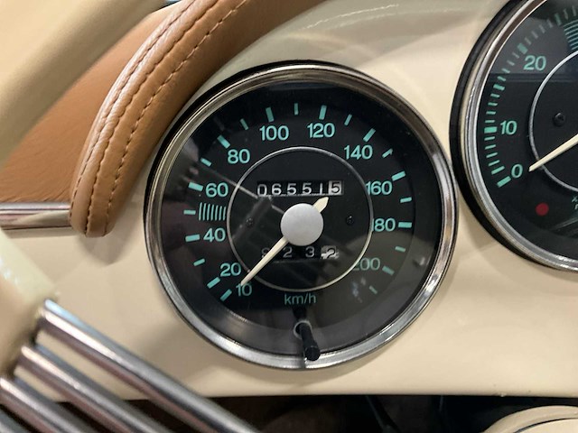 Volkswagen - 356 speedster - replica - oldtimer - afbeelding 26 van  35