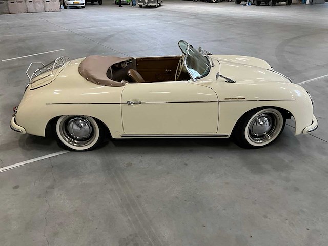 Volkswagen - 356 speedster - vintage - oldtimer - afbeelding 3 van  21