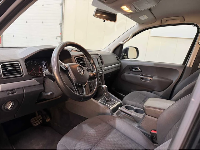 Volkswagen - amarok - 3.0 tdi 4motion plus highline - 4x4 - bedrijfswagen - 2018 - afbeelding 4 van  27