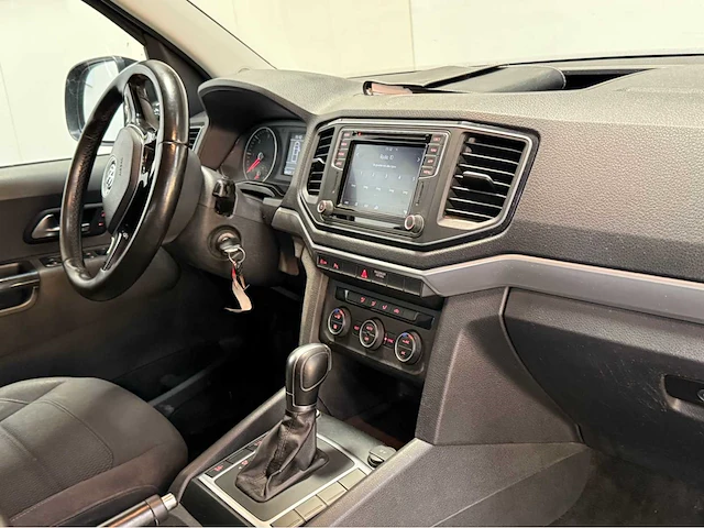 Volkswagen - amarok - 3.0 tdi 4motion plus highline - 4x4 - bedrijfswagen - 2018 - afbeelding 5 van  27