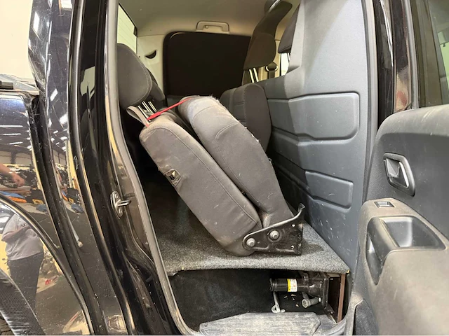 Volkswagen - amarok - 3.0 tdi 4motion plus highline - 4x4 - bedrijfswagen - 2018 - afbeelding 11 van  27