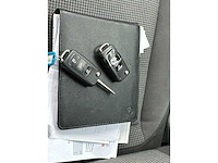 Volkswagen - beetle - 1.2 tsi design - car - 2013 - afbeelding 4 van  29