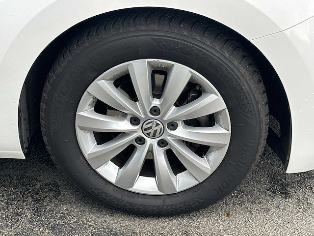 Volkswagen - beetle - 1.2 tsi design - car - 2013 - afbeelding 21 van  29