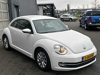 Volkswagen - beetle - 1.2 tsi design - car - 2013 - afbeelding 12 van  29