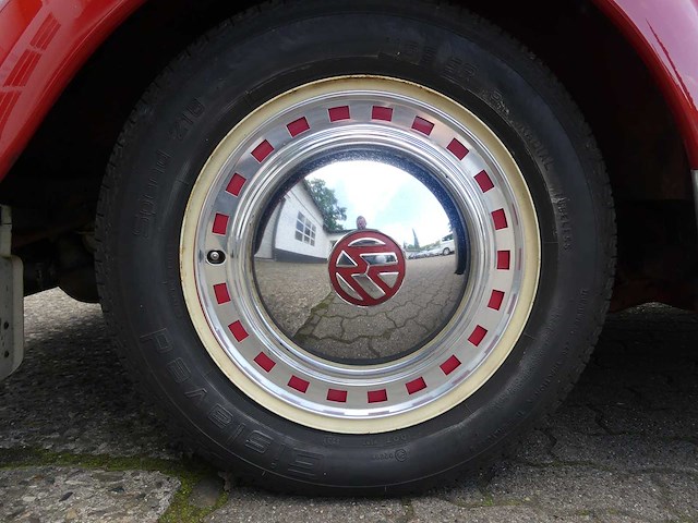 Volkswagen - beetle cabriolet - oldtimer - afbeelding 27 van  54