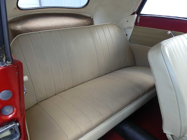 Volkswagen - beetle cabriolet - oldtimer - afbeelding 41 van  54