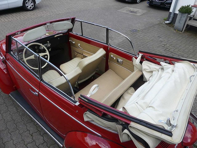 Volkswagen - beetle cabriolet - oldtimer - afbeelding 49 van  54