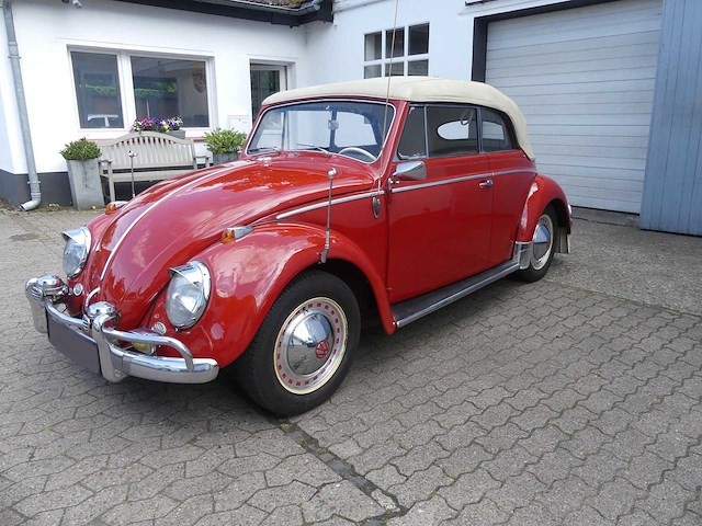 Volkswagen - beetle cabriolet - oldtimer - afbeelding 44 van  54