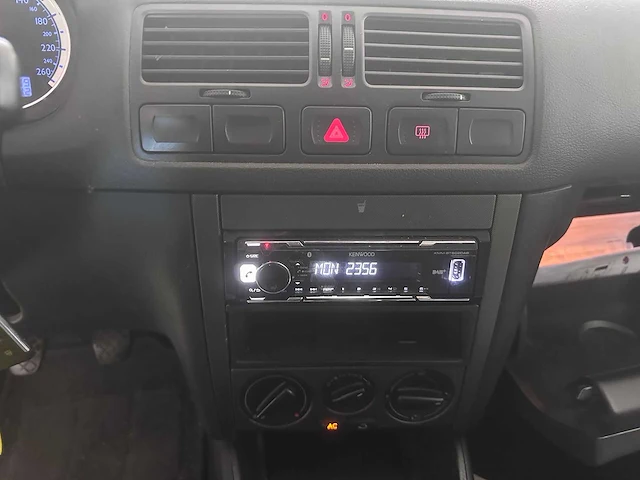 Volkswagen - bora - 1.9 tdi comfortline - 24-hh-ls- 2001 - afbeelding 4 van  19