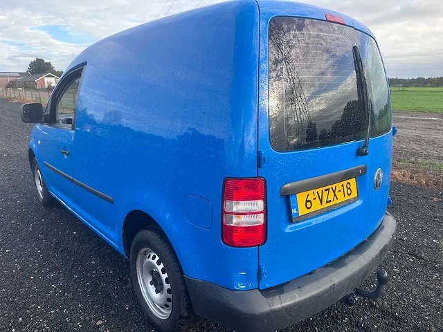 Volkswagen - caddy - 1.6 tdi - 6-vzx-18 - afbeelding 8 van  15