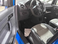 Volkswagen - caddy - 1.6 tdi - 6-vzx-19 - afbeelding 9 van  10