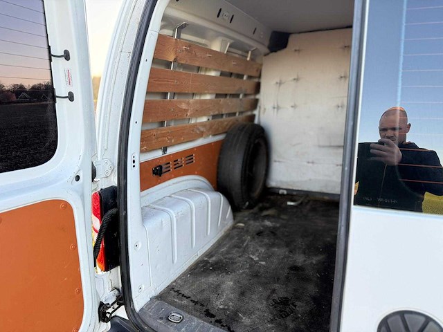 Volkswagen - caddy - 1.6 tdi - bedrijfswagen - vp-611-n - afbeelding 5 van  14