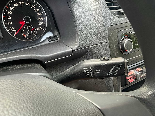 Volkswagen - caddy - 1.6 tdi - bedrijfswagen - afbeelding 13 van  31