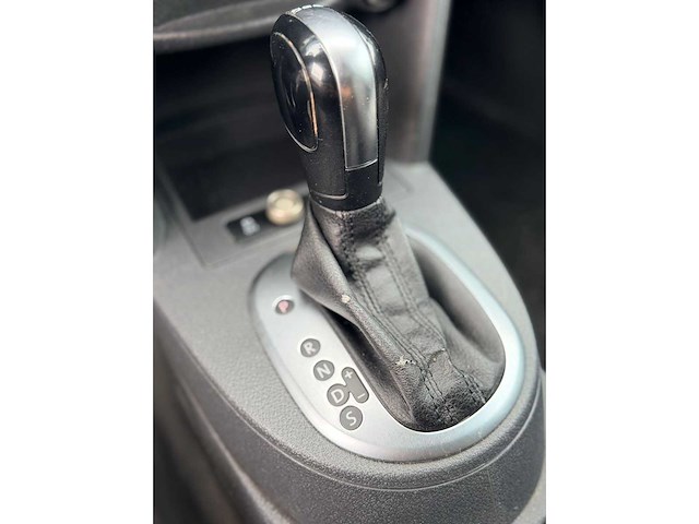 Volkswagen - caddy - 1.6 tdi - bedrijfswagen - afbeelding 14 van  16