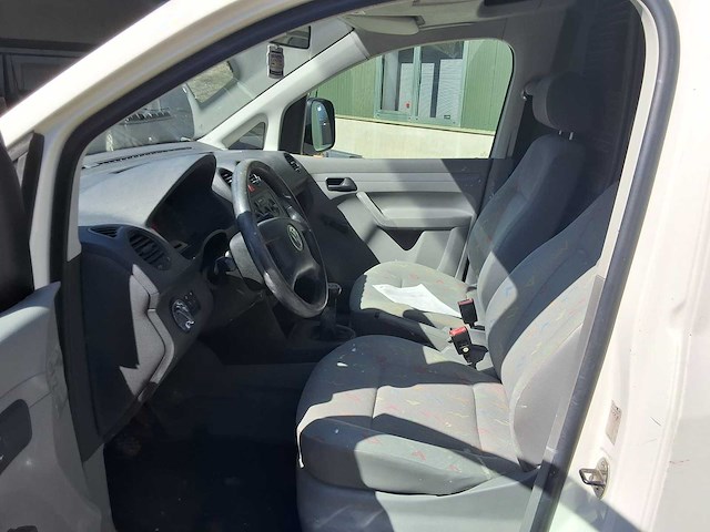 Volkswagen - caddy - 2.0 diesel - bedrijfswagen - afbeelding 6 van  19