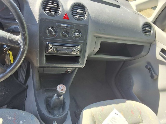 Volkswagen - caddy - 2.0 diesel - bedrijfswagen - afbeelding 8 van  19