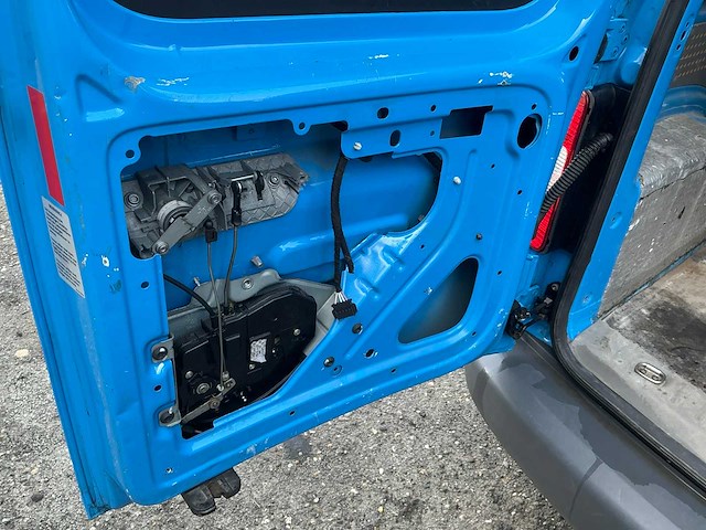 Volkswagen - caddy - 2.0 sdi - bedrijfswagen (44-vvx-8) - afbeelding 9 van  23