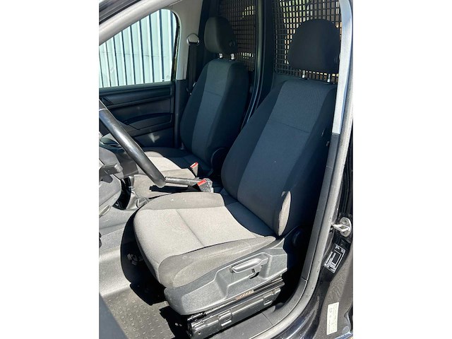 Volkswagen - caddy - 2.0 tdi l1h1 bmt com - car - 2016 - afbeelding 31 van  32