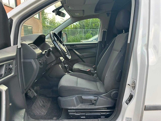 Volkswagen - caddy - automaat - 2.0 tdi l2h1 bmt hi. - van - afbeelding 14 van  19
