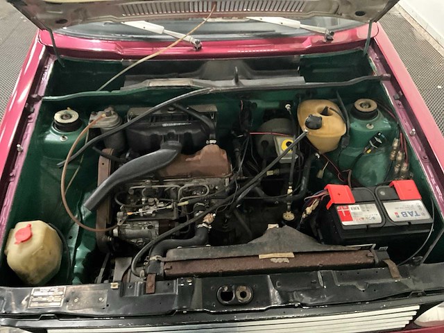 Volkswagen - caddy - oldtimer - 1985 - afbeelding 17 van  28