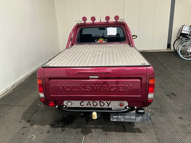 Volkswagen - caddy - oldtimer - 1985 - afbeelding 2 van  21