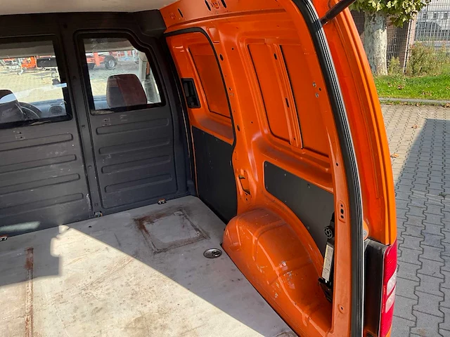 Volkswagen - caddy 2.0 - van - afbeelding 19 van  39