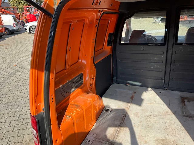 Volkswagen - caddy 2.0 - van - afbeelding 20 van  39