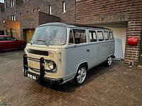 Volkswagen - camper - t2 - oldtimer - afbeelding 23 van  35