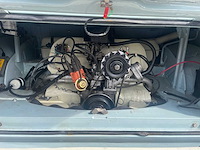 Volkswagen - camper - t2 - oldtimer - afbeelding 6 van  21