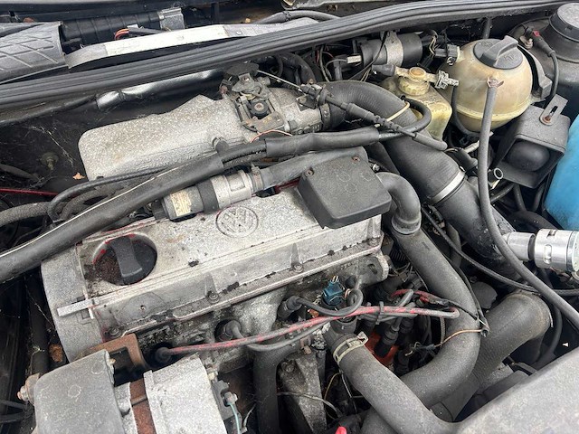 Volkswagen - corrado - 1.8 g60 - 1990 - tb-rt-68 - personenauto - afbeelding 2 van  11