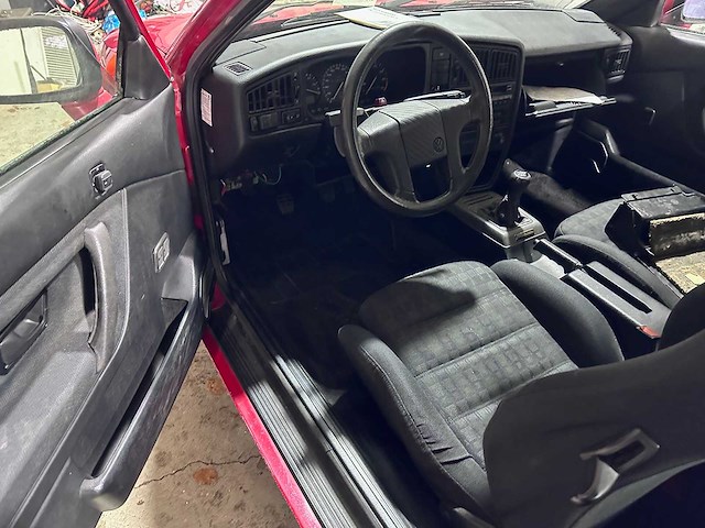 Volkswagen - corrado - 1.8 turbo 180pk- yg-61-nd - afbeelding 16 van  16