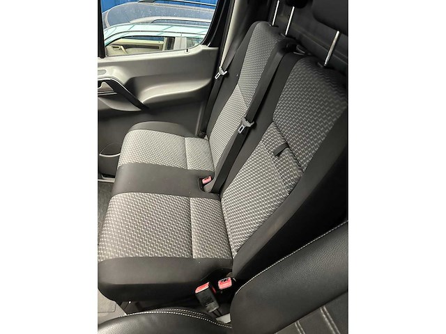 Volkswagen - crafter - 35 2.0 tdi l2h2 bm - v-156-vg - afbeelding 6 van  25