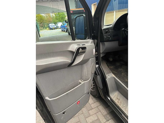 Volkswagen - crafter - 35 2.0 tdi l2h2 bm - v-156-vg - afbeelding 8 van  25