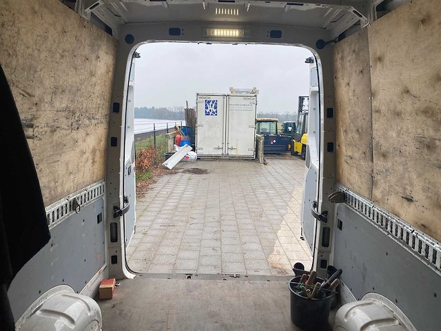 Volkswagen - crafter - 35 2.0 tdi l3h3 hi - bedrijfswagen - afbeelding 2 van  21