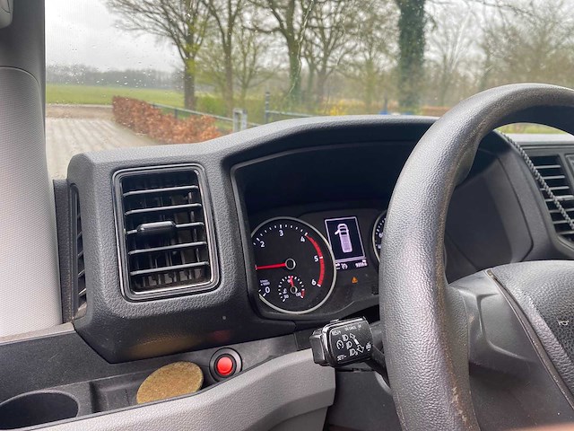 Volkswagen - crafter - 35 2.0 tdi l3h3 hi - bedrijfswagen - afbeelding 10 van  21
