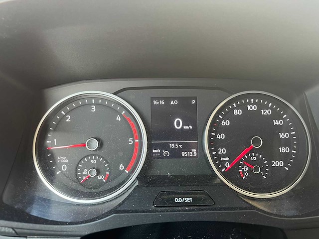 Volkswagen - crafter - 35 2.0 tdi l3h3 hi - bedrijfswagen - afbeelding 9 van  25