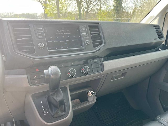 Volkswagen - crafter - 35 2.0 tdi l3h3 hi - bedrijfswagen - afbeelding 17 van  25