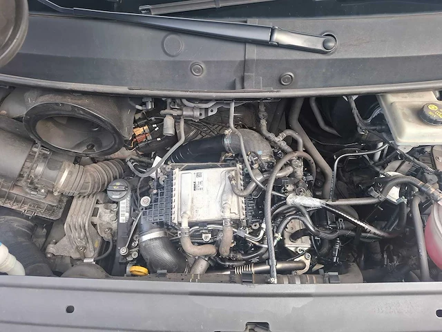 Volkswagen - crafter - 35 2.0 tdi l3h3 hi - bedrijfswagen - afbeelding 15 van  34