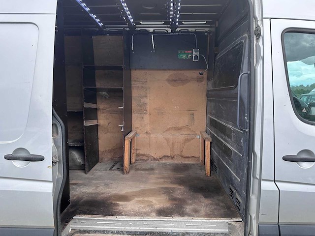 Volkswagen - crafter - 35 2.5 tdi l2h2 - van - afbeelding 5 van  17