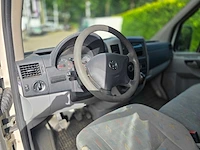 Volkswagen - crafter - 35 2.5 tdi l3h4- 81-vxb-3 - bedrijfswagen - afbeelding 4 van  22