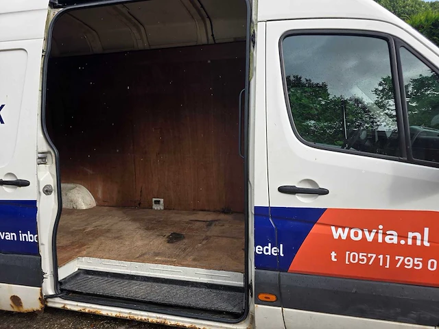Volkswagen - crafter - 35 2.5 tdi l3h4- 81-vxb-3 - bedrijfswagen - afbeelding 19 van  22