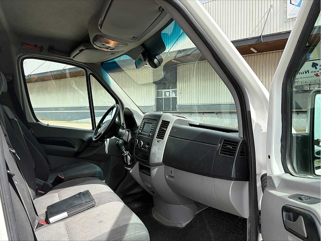 Volkswagen - crafter - 46 2.0 tdi l2h1 - vh-073-d - afbeelding 10 van  10