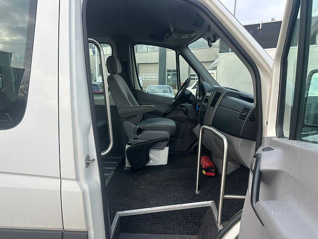 Volkswagen - crafter personen vervoer - 32 2.5 tdi l2h1 - bedrijfswagen - afbeelding 9 van  14