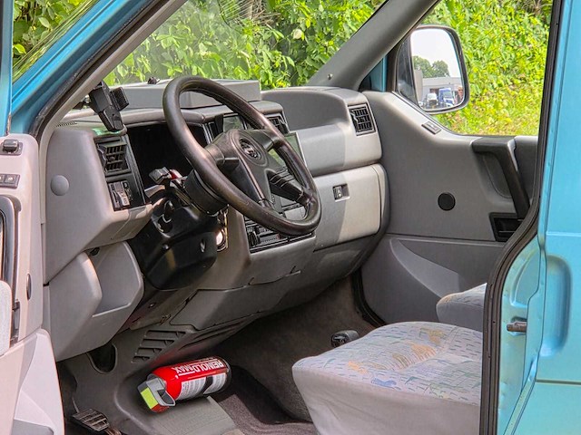Volkswagen - dehler t4 - camper - 2.4l - automaat - 1992 - afbeelding 4 van  19