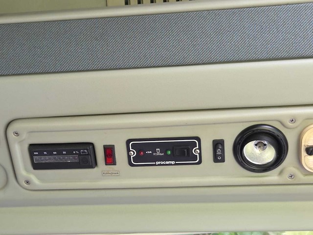 Volkswagen - dehler t4 - camper - 2.4l - automaat - 1992 - afbeelding 10 van  18