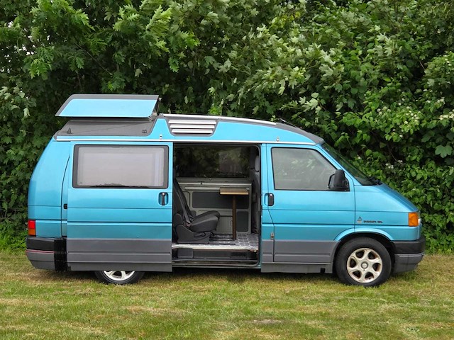 Volkswagen - dehler t4 - camper - 2.4l - automaat - 1992 - afbeelding 17 van  18