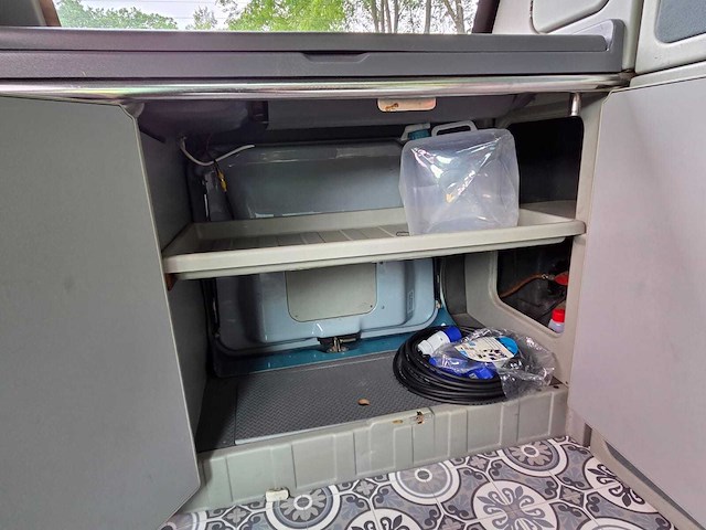 Volkswagen - dehler t4 - camper - 2.4l - automaat - 1992 - afbeelding 14 van  37