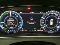 Volkswagen - e-golf - 5-drs - 2018 - warmtepomp - afbeelding 20 van  20