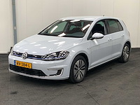 Volkswagen - e-golf - 5-drs - 2018 - warmtepomp - afbeelding 1 van  20